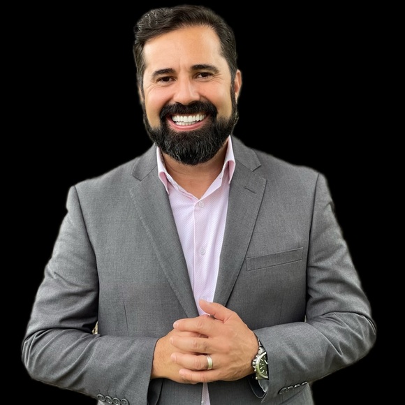 Profile Picture of Marcelo De souza (@prmarcelo01) on Poshmark