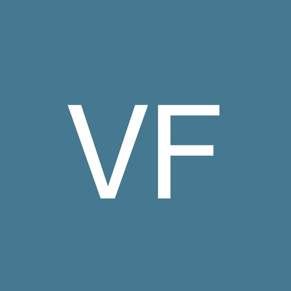 Profile Picture of Vickii Forrest (@vforrest29) on Poshmark