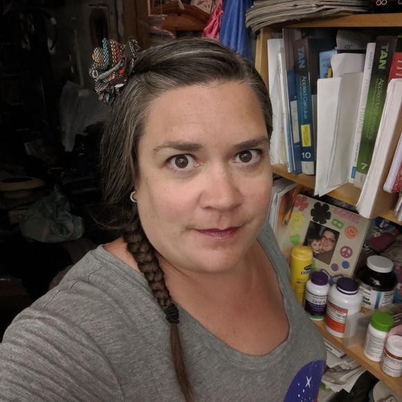 Profile Picture of Kathryn Hughes (@snuggohead) on Poshmark