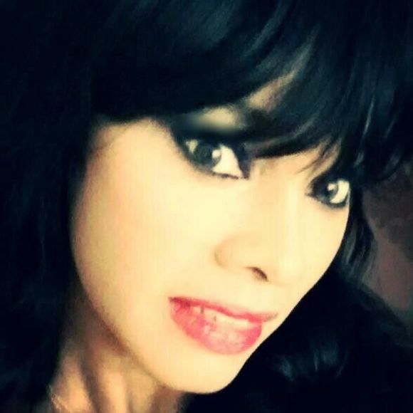 Profile Picture of Tania Tulloch (@taniatcth) on Poshmark
