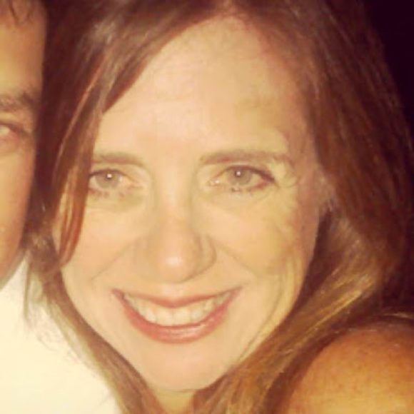 Profile Picture of Robin Burkhalter (@robinburkhal857) on Poshmark