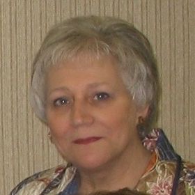 Profile Picture of Kate Lapczynski (@katoolish) on Pinterest