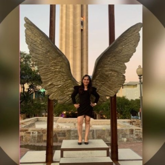 Profile Picture of Soledad Vargas-ruiz (@solydason28) on Poshmark