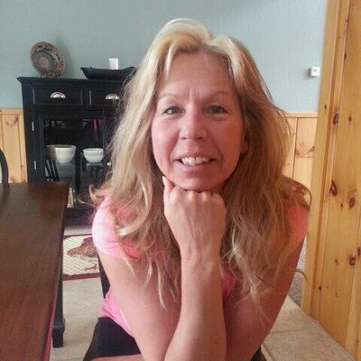 Profile Picture of Jodi Cooley (@jodicooley52) on Twitter