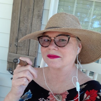 Profile Picture of Jenny Patch (@akjlpatch) on Twitter