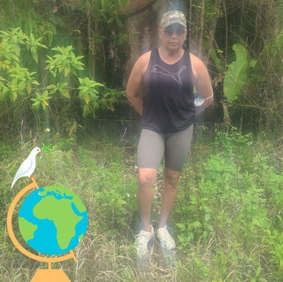 Profile Picture of Debbie Alexander (@debbiealexan290) on Poshmark