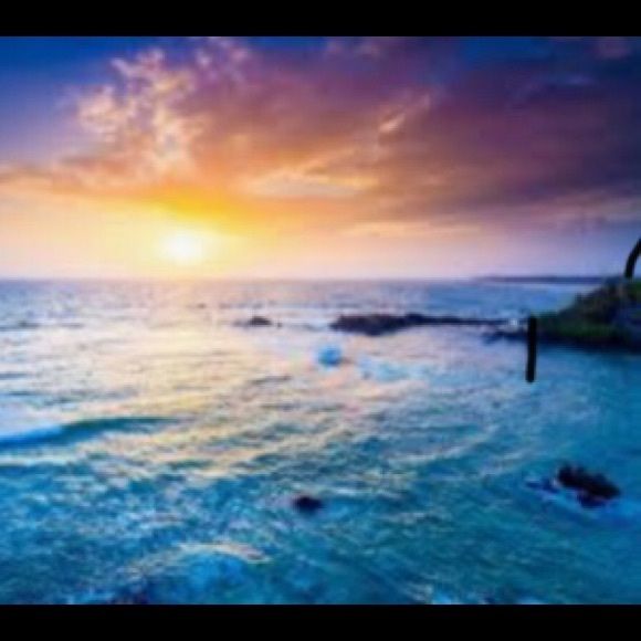 Profile Picture of Hailey Waters (@oceanblue399) on Poshmark