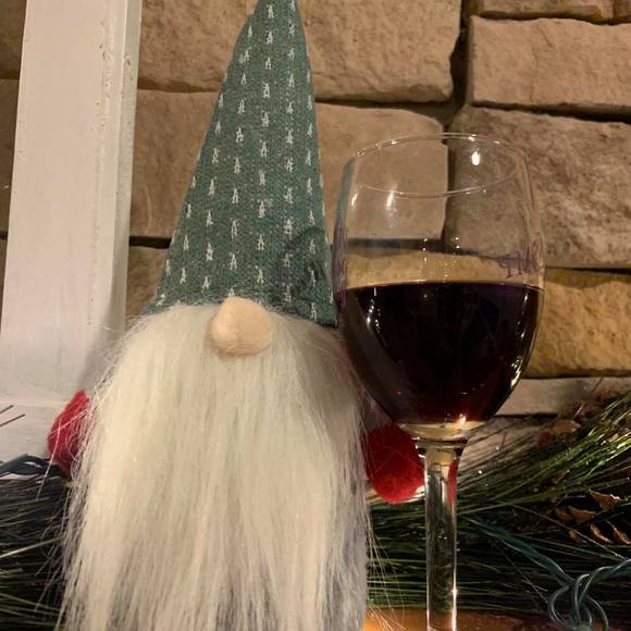 Profile Picture of Nicole Afman (@cnnafman) on Poshmark