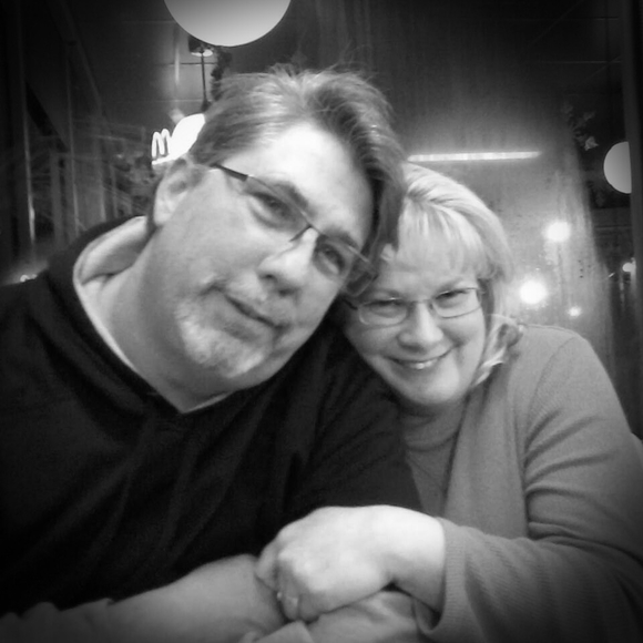 Profile Picture of Scott-lynn Galyon (@galyonscott) on Poshmark