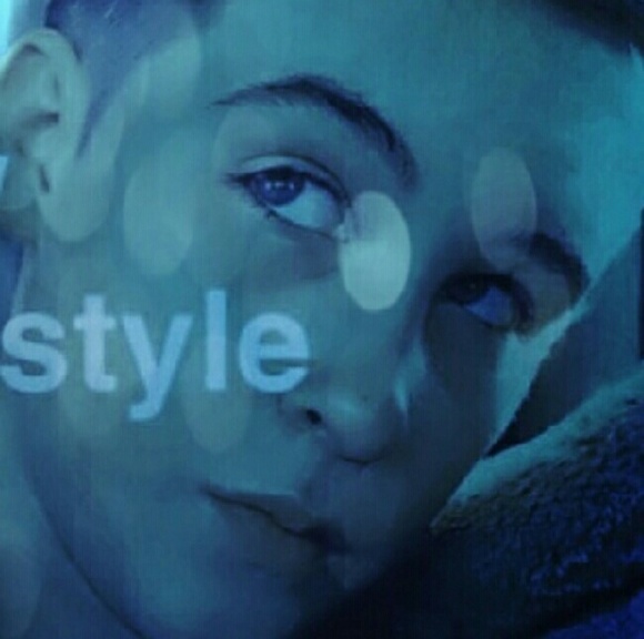 Profile Picture of Kenny Fairley (@kennyfairley) on Poshmark