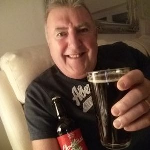 Profile Picture of John Jee (@poppyjee22) on Twitter