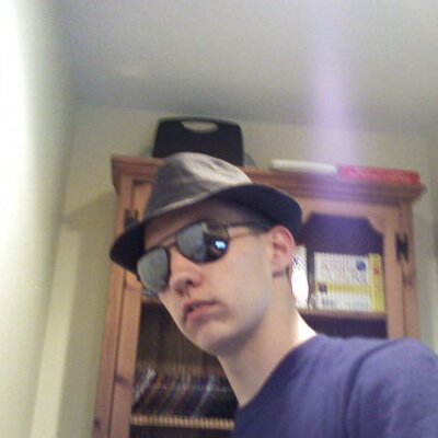 Profile Picture of Zachary Harrell (@Up9222) on Twitter