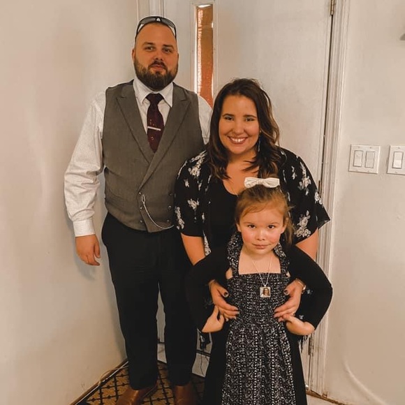 Profile Picture of Michael Berger (@bmichael192) on Poshmark