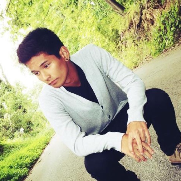Profile Picture of Brian Repko (@brianrepko27) on Poshmark