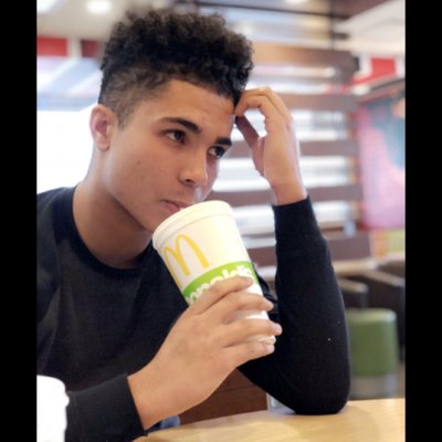 Profile Picture of Andrew Zoellner (@ZoellnerAndrew) on Twitter