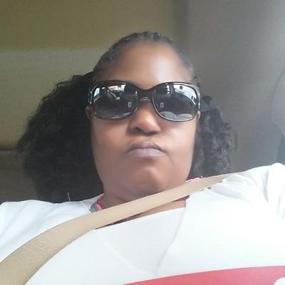 Profile Picture of LaShawn Jo Weaver (@shawnniejo) on Twitter