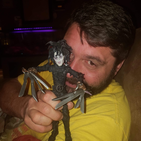 Profile Picture of Terry Manning (@tman72) on Poshmark