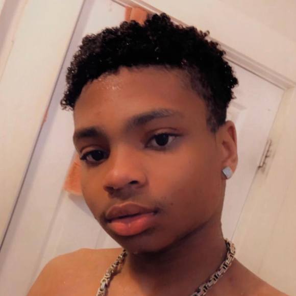 Profile Picture of Chad Prince (@chadprince252) on Poshmark