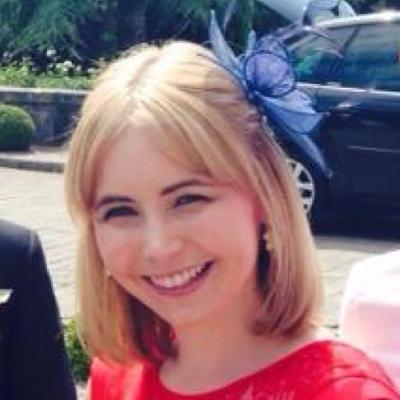 Profile Picture of Lucy Alexander (@lucelovessweets) on Twitter