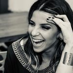 Profile Picture of Dra. Juliana Esteves (@drajulianaesteves) on Instagram