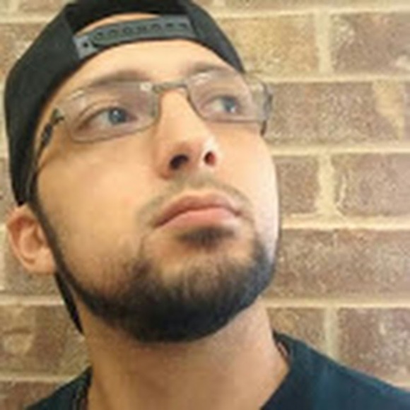 Profile Picture of Pedro Jimenez (@pedrojimenez842) on Poshmark