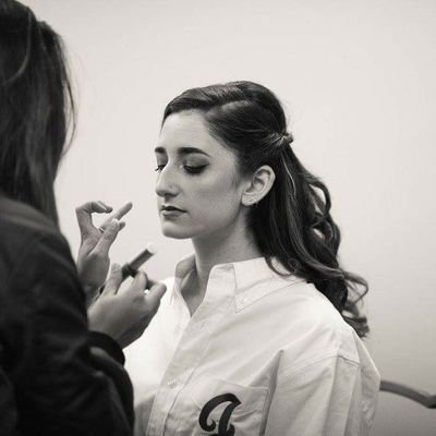 Profile Picture of Jacqueline Colman (@JFloColman) on Twitter