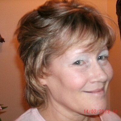 Profile Picture of Julia Lehman (@LehmanJulia) on Twitter