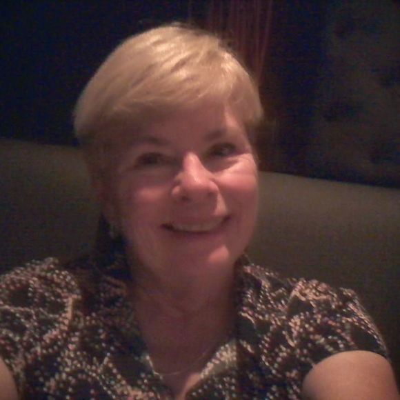 Profile Picture of Nancy Richards (@tmnarichards) on Poshmark