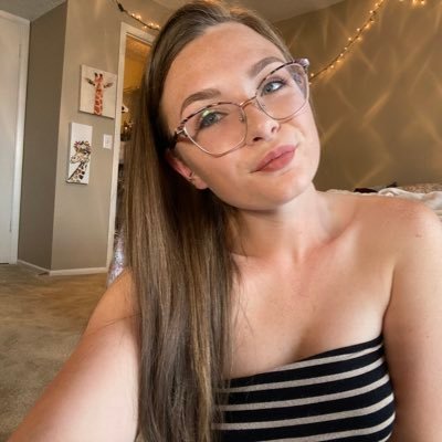 Profile Picture of Kiersten Smith (@KierstenSmithhh) on Twitter