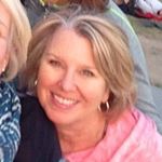 Profile Picture of Laurie Oglesby (@lareelyn) on Instagram