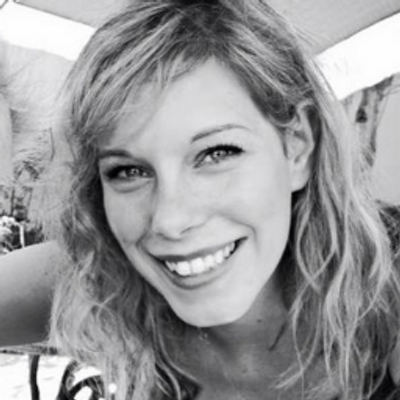Profile Picture of Jenna Wallace (@JennaLee422) on Twitter