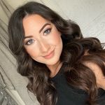 Profile Picture of 𝐇𝐎𝐋𝐋𝐘 𝐇𝐔𝐃𝐒𝐎𝐍 (@holly_hudsonx) on Instagram