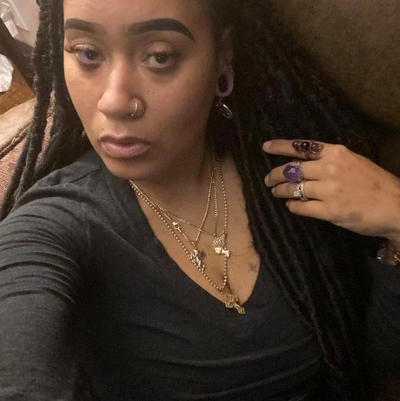 Profile Picture of Ericka Isler (@heavensmermaid) on Poshmark