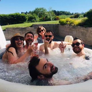 Michael Delhoume - Facebook Profile Picture of Michael Delhoume (@michael.delhoume) on Facebook