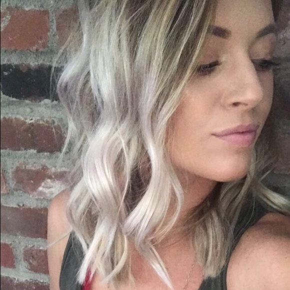 Profile Picture of Sierra Chason (@schason22) on Poshmark