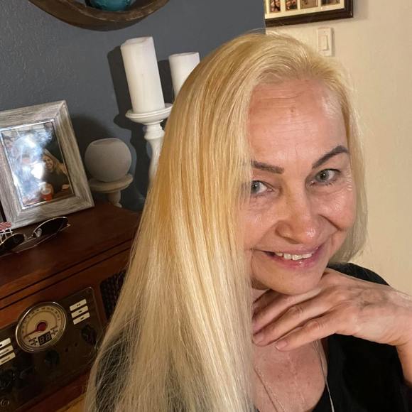 Profile Picture of Yolanda Trujillo (@yolandatruji224) on Poshmark