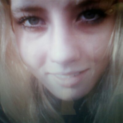 Profile Picture of Mandy Huls (@mandy124) on Twitter