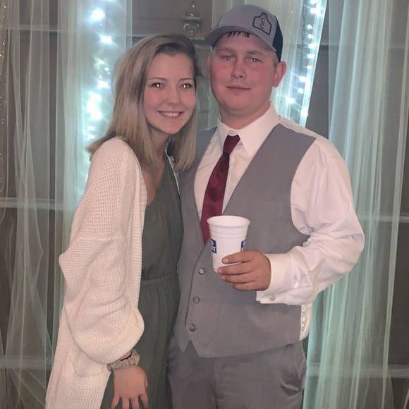 Profile Picture of Alexis Scott (@alexisscott263) on Poshmark