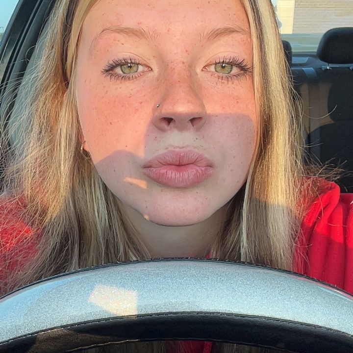 Profile Picture of secret.acc4.cindy (@cindys.super.secret) on Tiktok