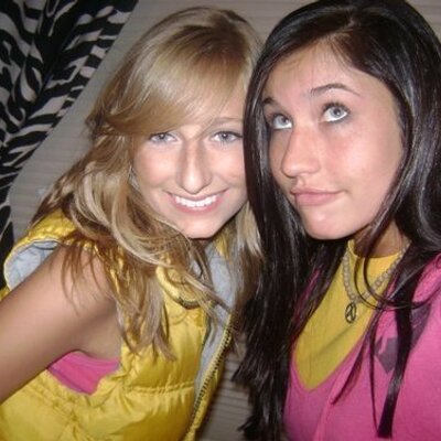 Profile Picture of Alexa Scott (@lexi_bieber8D) on Twitter