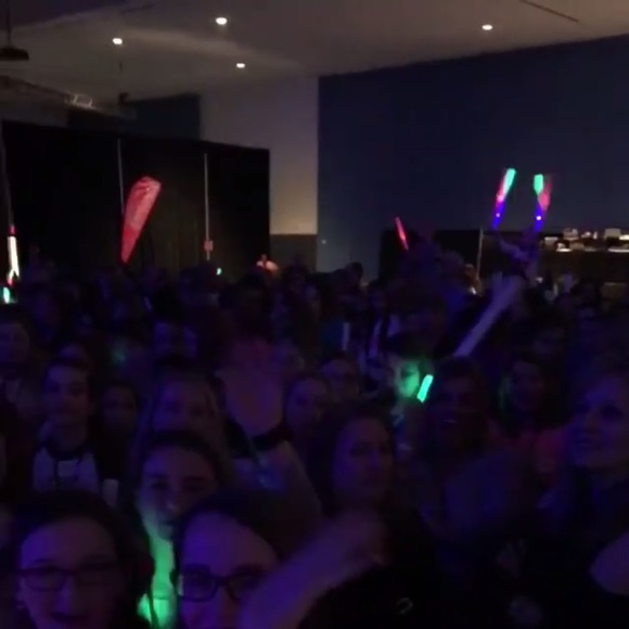 Profile Picture of Vanessa Quinn (@nessaq3) on Poshmark