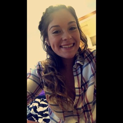 Profile Picture of Jaclyn Phillips (@jaclynp39694691) on Twitter