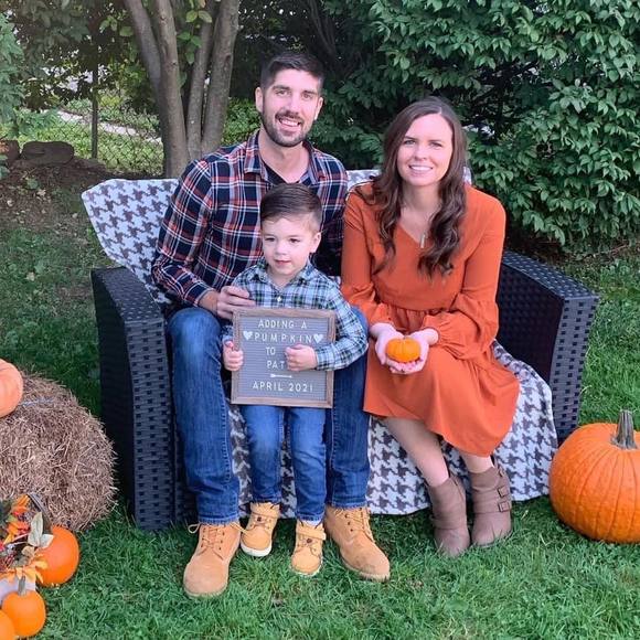 Profile Picture of Chris Goldsmith (@cjgold106) on Poshmark