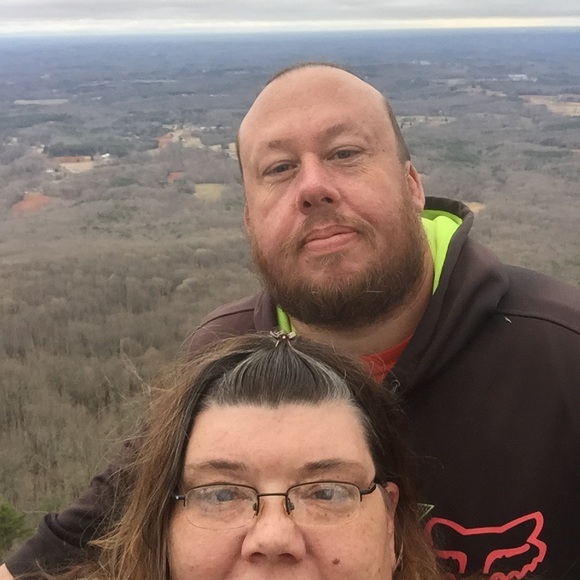 Profile Picture of Pamela Adkins (@pamelaadkins93) on Poshmark