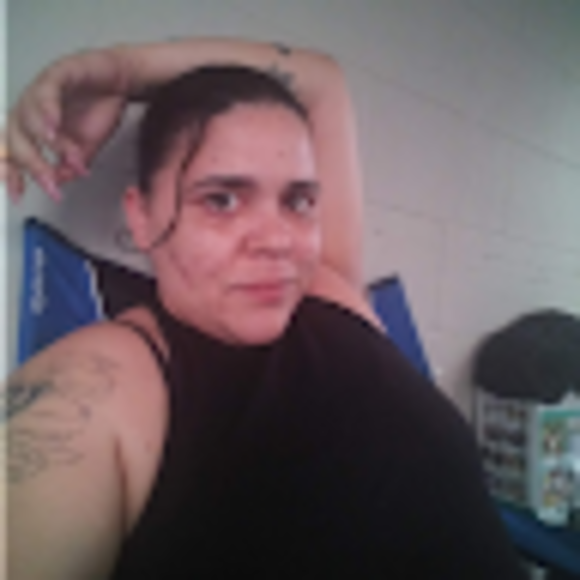 Profile Picture of Rebecca Winfree (@1989bambam1012) on Poshmark