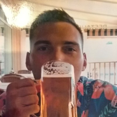 Profile Picture of Aaron Blackwell (@Blackwel15Aaron) on Twitter