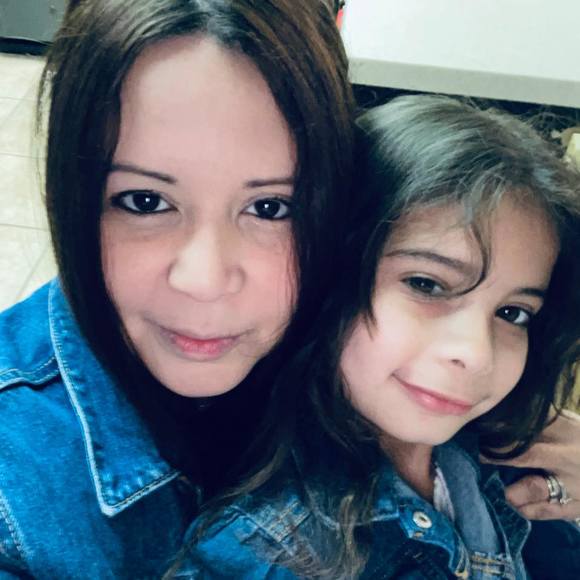 Profile Picture of Yaneth Collado (@yane) on Poshmark