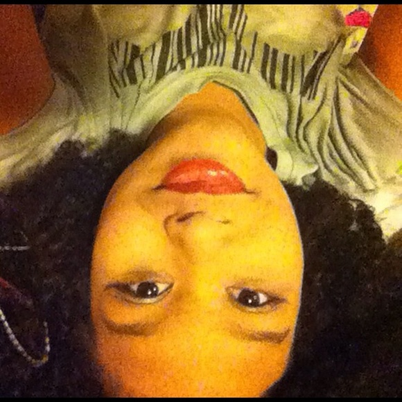 Profile Picture of Hailey Waters (@hazey4) on Poshmark