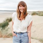 Profile Picture of Ami Robertson (@the_woman_and_the_wolf) on Instagram
