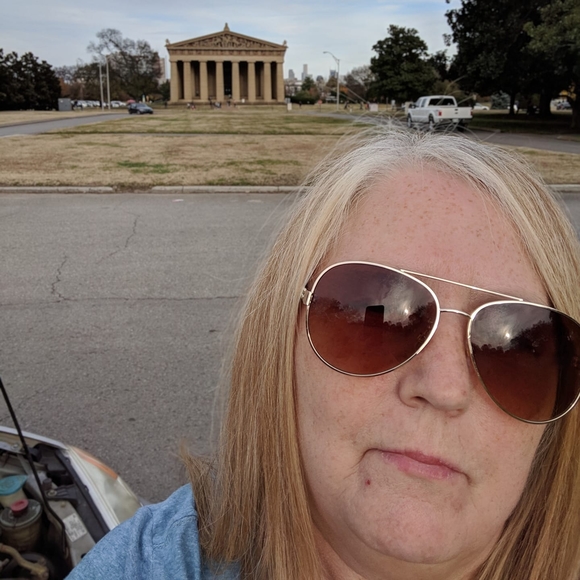 Profile Picture of Lisa Bass (@fairylady40) on Poshmark